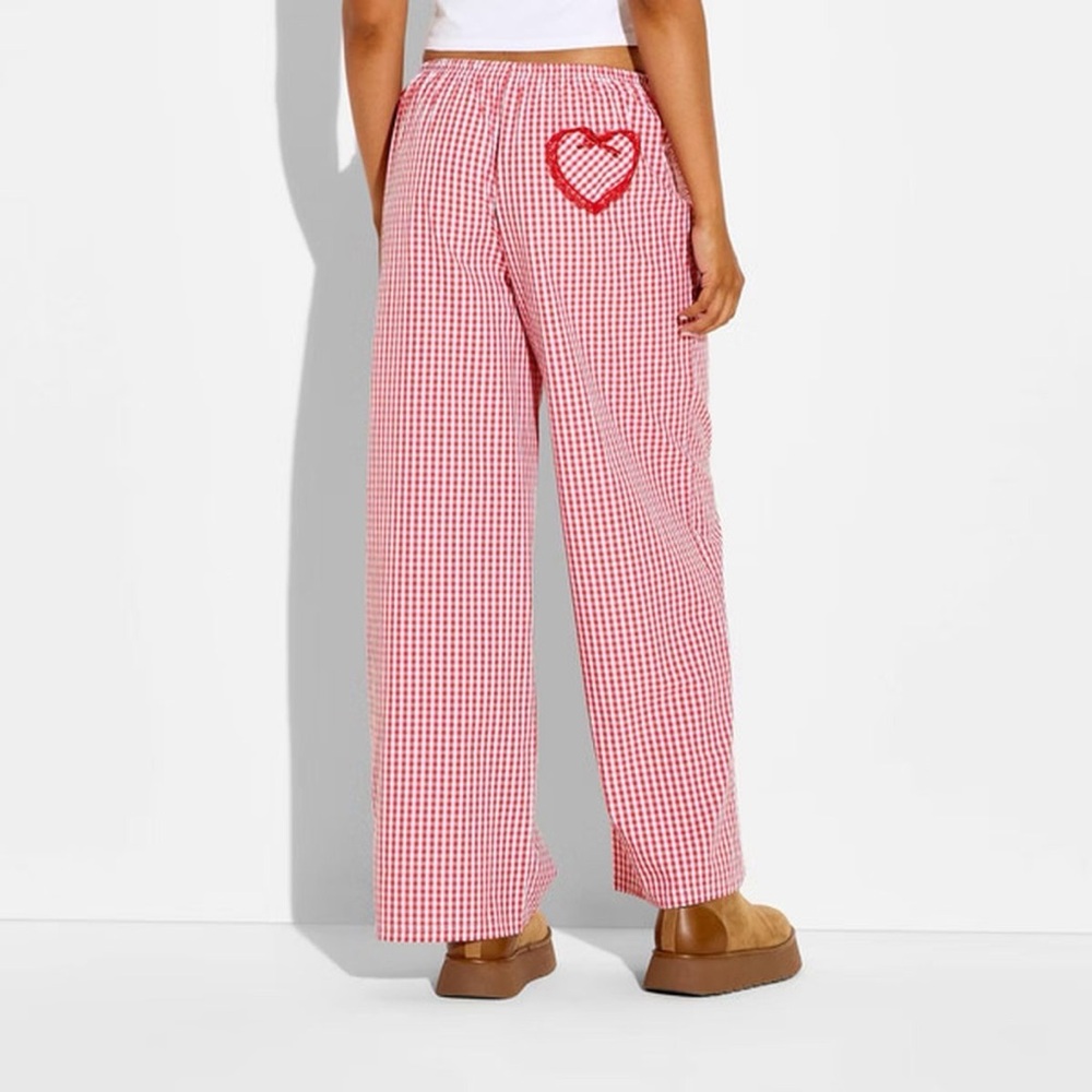 EUC Vinyl Threads Cherry Red Ruffle Heart Gingham Boxer Graphic Pull-On Pants - Picture 9 of 9